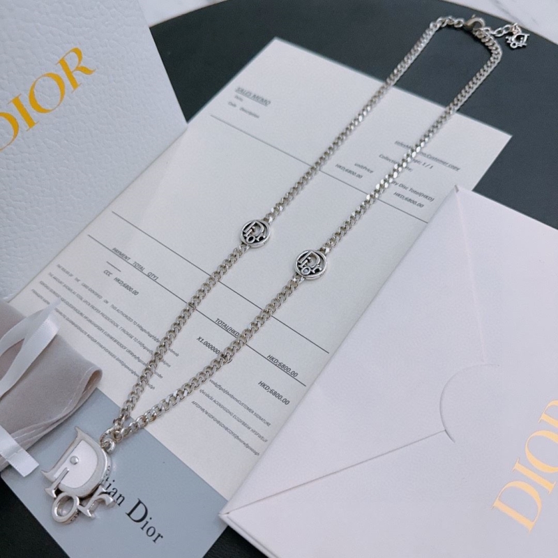 chr1st1an D10r necklaces